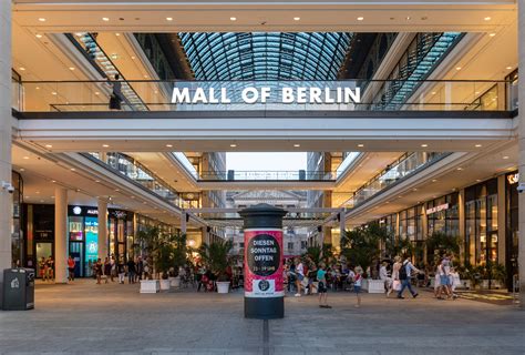 berlin shopping sunday